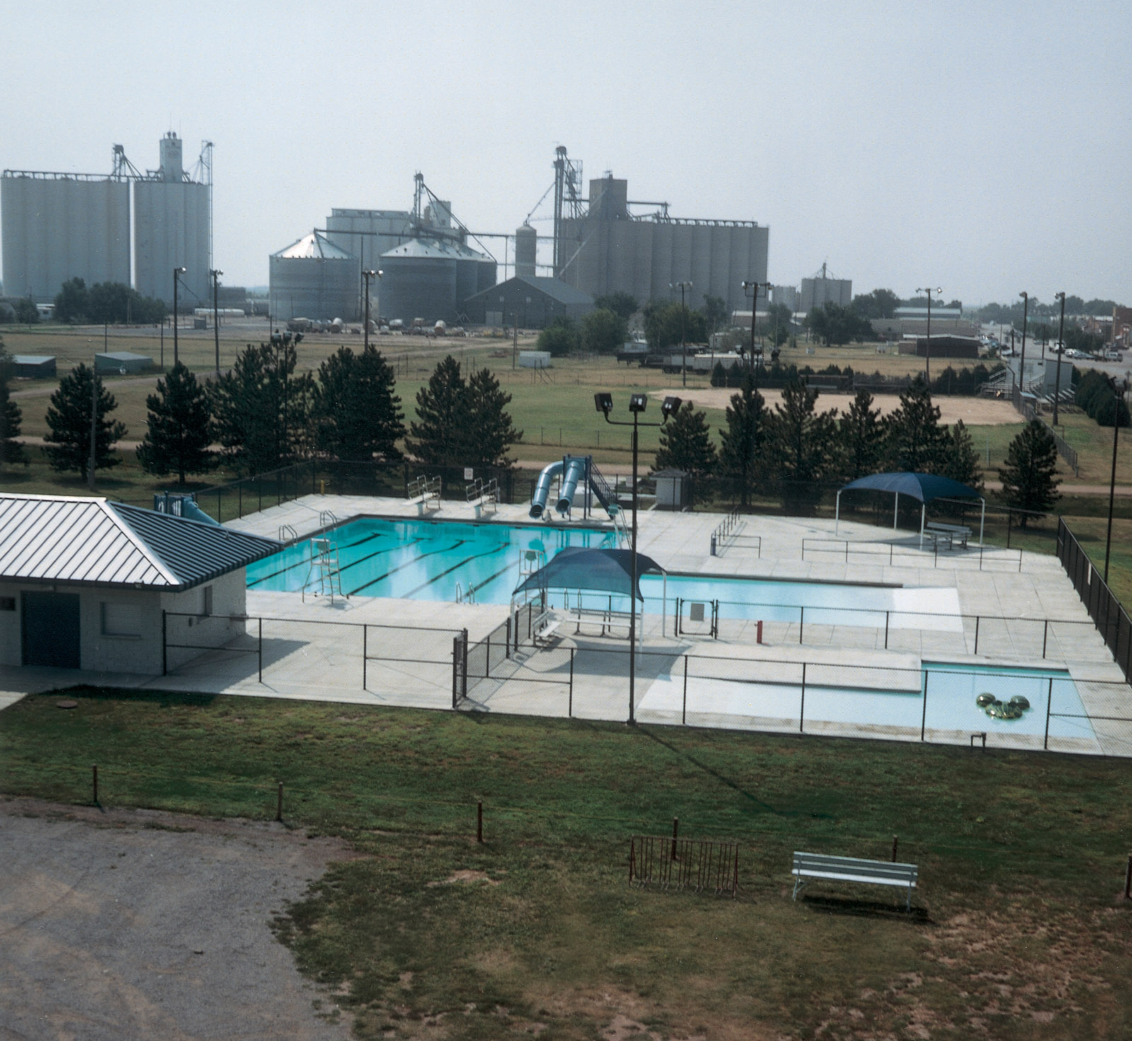 City of Plains, Plains Ks Paddock Enterprises